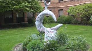 preview picture of video 'Wonder Mosaic Statue by Margot McMahon, Oak Park Il.'