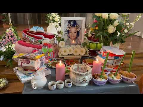 TANG LỄ CHÁU LÊ MAI KHÁNH TRANG TẠI BERLIN