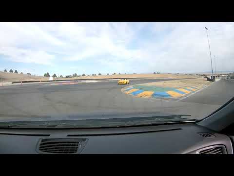 baytires civic sonoma raceway racecar / instructor gordon driving
