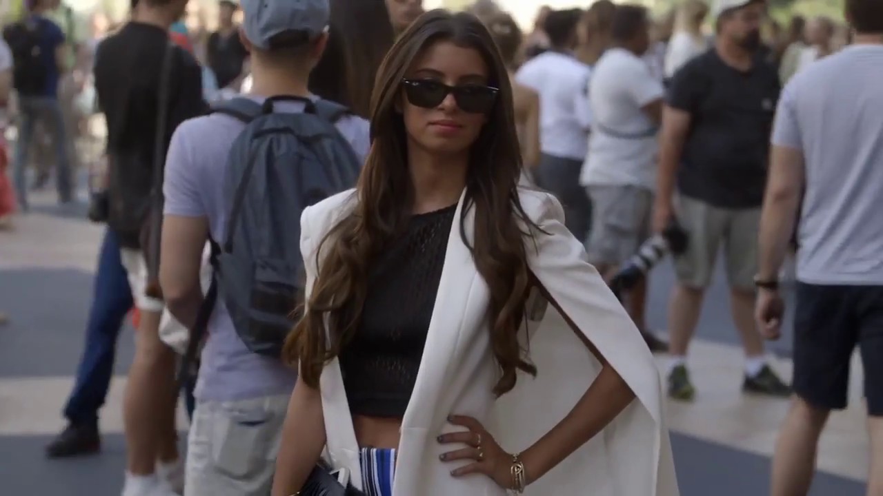 Miniature de la vidéo The True Cost Documentaire 2015 HD - Bande annonce VOSTFR du film The True Cost