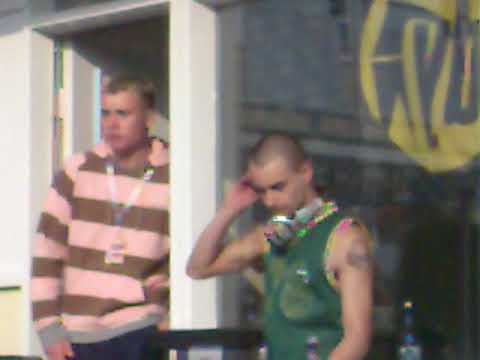 Alex Kidd - Chalet Takeover Tidy Weekender 11