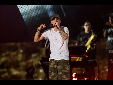 Eminem & Rihanna - The Monster Tour (Full Show @ MetLife Stadium) 16/08/2014 ePro Exclusive