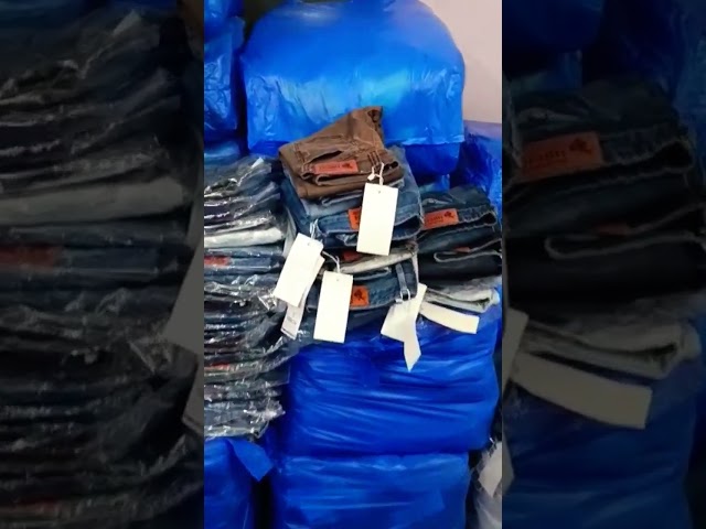 Vídeo relacionado con SUPERDRY, Pant Vintage Slim Straight Jeans M7010887A Clinton Vintage Grey, 30, Hombre, Adulto