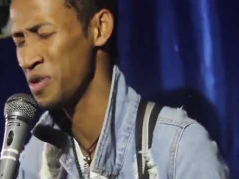 Cover John Oabmar - Ianao Tiko by Lova Mamisoa