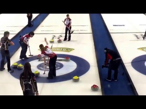 Jennifer Jones runback for 3 in Champions Cup Final!