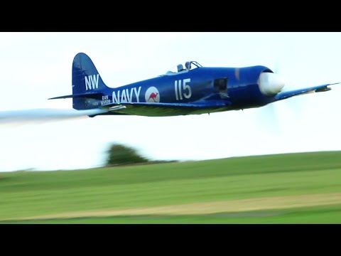 Hawker SEAFURY fast, low & loud - no announcer