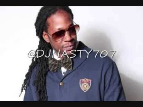 2Chainz Ft Bun B, MGK   Two Much Charge 2013   SUPER HOT BEAT **2014 JAM**