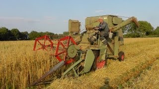 preview picture of video 'Claas Columbus - Getreideernte in Weddingstedt 2013'