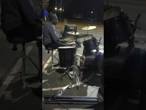 Docker river band ukiriku ngarala ngangangi - Hart's Range sports 2019