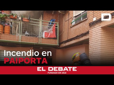 Los bomberos sofocan un incendio declarado en una vivienda de Paiporta