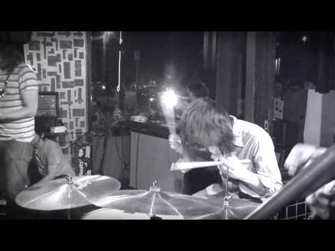 The Greenhornes reunion show and interview