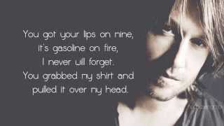 Somewhere In My Car - Keith Urban + Lyrics on screen