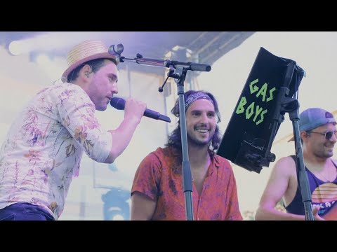 Bagossy Brothers Company - Köszönök Mindent (Official Video)