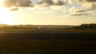 preview picture of video 'Taking off from Ilheus airport'