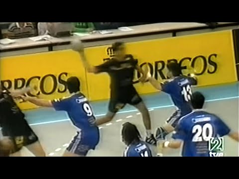 Golazo de Hussein Ali Zaky. Copa del Rey 2003/04. SanAntonio-BMCiudadReal. Semifinal. Pamplona