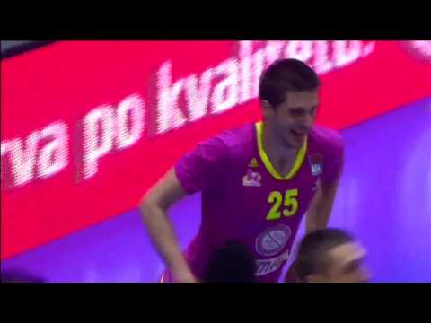 INSANE dunk by Rade Zagorac! (Mega Leks - Partizan NIS, 27.2.2017)