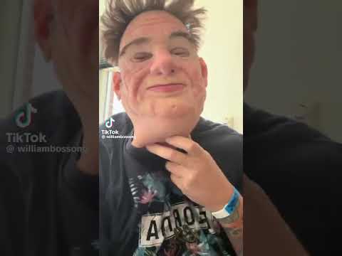 Zou dit boer Harm zijn? #funny #fypシ #grappig #viral #voorjou #mooi #brommerskieken #boer #boerharm