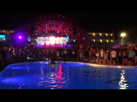 TIESTO & SWEDISH HOUSE MAFIA @ Ushuaia Ibiza 03.08.2011 (21)