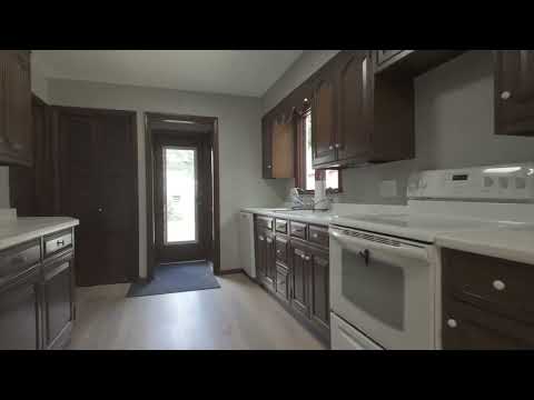 Fully Renovated 4-Bed x 2-Bath Single-Family Home for Rent in South Hadley! property video