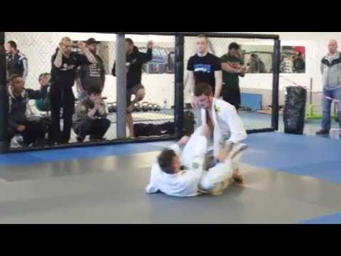 Andrew McGahon [Team Torres] vs Guilaume Litkowski [BJJ Cork] - Grapplepalooza World Cup 2015