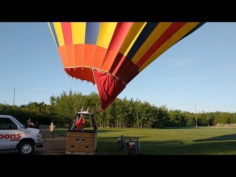 How This Couple's Hot Air Balloon Proposal Went...