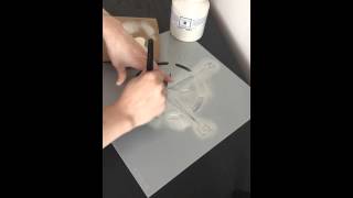 Stencilling basics with Fusion Mineral Paint