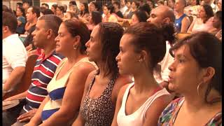 Flechas na mão do arqueiro