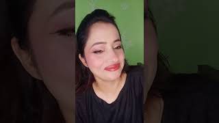 Apply lipstick with eyes closed 👀😱 Closed eye makeup Challenge 👍 #youtubeshorts #shots #shortvideo