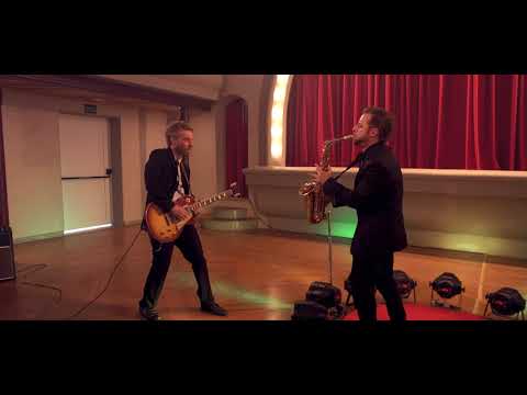 Tema da Vitória (Eduardo Souto Neto), COVER por Leo Maziero e convidados