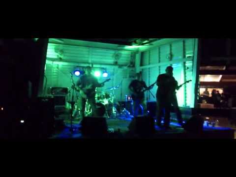 Sound Enemy - Sound Enemy - One Word (Liptálské Slůnění 1.9.2012).avi