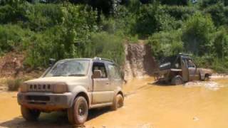 preview picture of video 'Jimny recovering a trayback Disco'