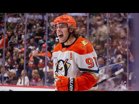 Carlsson is making his mark! 🏒 🇸🇪 Carlsson gör intryck!