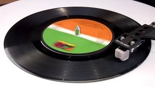 Average White Band - Pick Up The Pieces - Vinyl Play