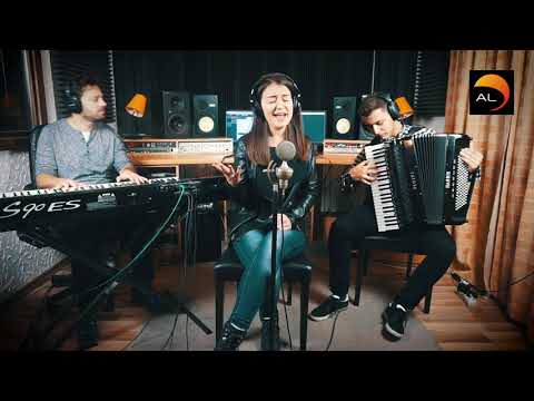 Emina Hrustic -  Niko me voleo nije(Live)