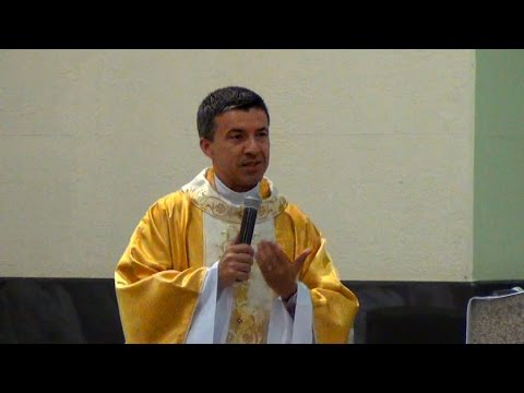 Dia 28/12/2014 - Homilia do Pe. Silvio César - Paróquia Sagrada Família.