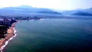 preview picture of video 'Puerto Vallarta Mexico hotel and beach fly over'
