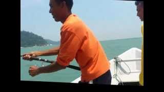 preview picture of video 'Mancing Jenahak 6kg Pulau Pangkor'