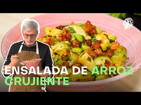 Ensalada de arroz crujiente: una receta viral deliciosa (si la corriges) | EL COMIDISTA