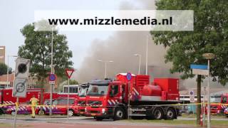 preview picture of video 'Grote brand in school aan de Drostenburg in Amsterdam'