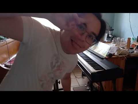 Heartbreaking! Watch This Morbidly Obese Asian Fail To Play Piano! 🤯