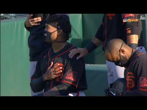Giants kneel during National Anthem: 7/20/2020