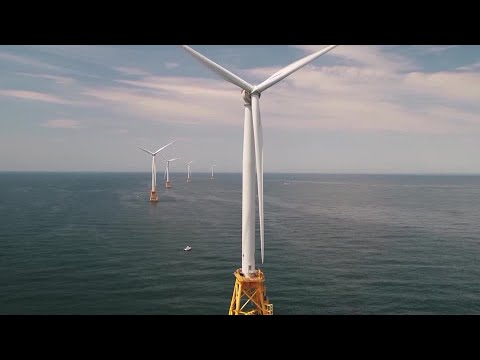 美國凍結五大離岸風電計畫，相關股票慘跌！| 路透 (US freezes five big offshore wind projects, shares dive | REUTERS)