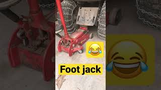 Jacking up a craftsman ll 18 hp garden tractor￼