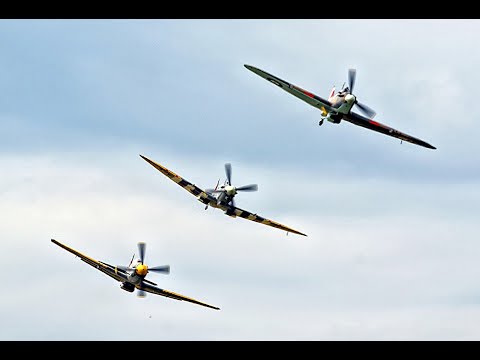 Flying The Spitfire, with a Hurricane and a Mustang