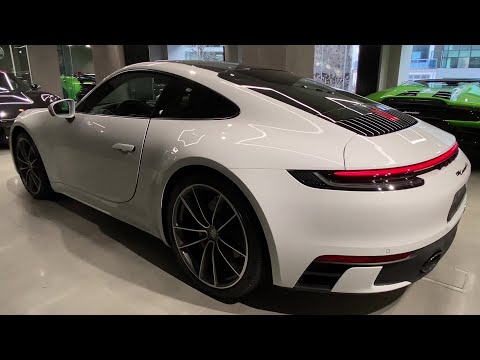 2021 Porsche 911 Carrera 4S - Exterior and Interior Details