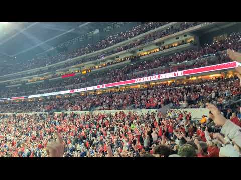 Georgia fans light up Lucas Oil Stadium during the national championship game