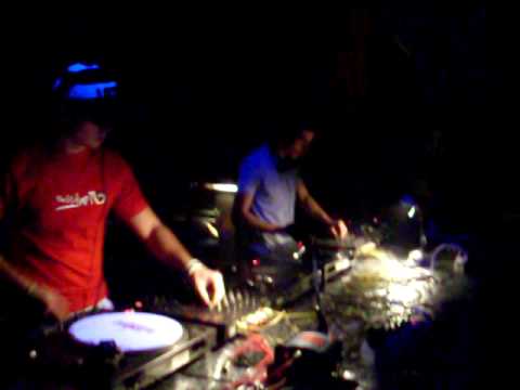 Marcos Barrios & Miguel Sanchez (sala sol49)