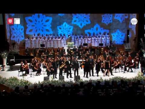 Silvesterski poljub - Oto Pestner, Eroika, Nina Strnad, Nuška Drašček, Gimnazija Kranj