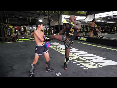 Yonis Anane & Chris Forster x Muay Thai Sparring ???? | #29