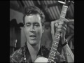 Roger Smith sings Lakona Wind on 77 Sunset Strip 1960